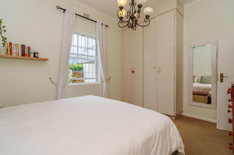 3 Bedroom Property for Sale in Harfield Village Western Cape